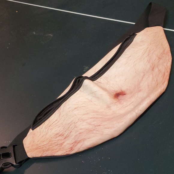 ๐3/$10๐ Hairy Bellybutton Fanny Pack - Picture 2 of 2